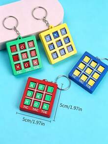 24 Buah - Gantungan Kunci Aneka Warna untuk Hadiah Pesta, Liontin Tas Ransel Mini, Pengisi Tas Hadiah Pesta Ulang Tahun, Puzzle, Permainan Putar, Tic-Tac-Toe, Catur Bundar (Beberapa Warna dan Gaya Acak) - MultiWarna - View 3
