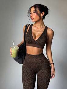 SHEIN Dewbera Women's Seamless Leopard Print Cropped Tank Top And Leggings Sports Set - Brown - View 2