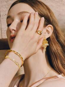 Opalesca Fashion Design Bracelet - Yellow Gold - View 7