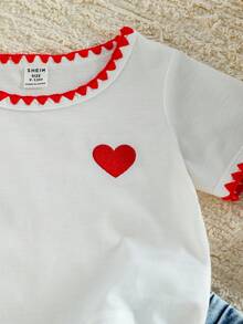 SHEIN Vintaside Kids 女嬰熱門愛心印花對比滾邊短袖上衣 時尚可愛端莊 拍照用 親子套裝 白色藍色 夏季 - 淺色水洗藍 - 查看 6