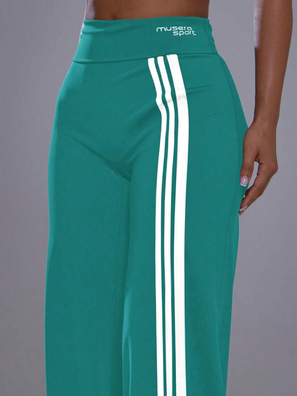 Pantalon de yoga à taille repliable, logo sport, contraste de couleurs, trois bandes latérales, coupe droite ajustée