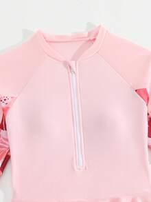SHEIN Conjunto de traje de baño con estampado tropical y patchwork para niña preadolescente - Rosa Pálido - Ver 4