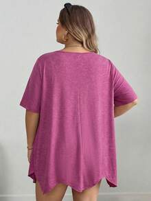 SHEIN CURVE+ 大码曲线/秋季服装/秋季女装/冬季女装/冬季服装大码方领不对称下摆口袋短袖T恤大码黑色上衣8XL女装6XL大码女装5XL大码大码上衣曲线，女士假日装扮女士秋季服装，冬季，曲线加大码 - 玫紅色 - 查看 2