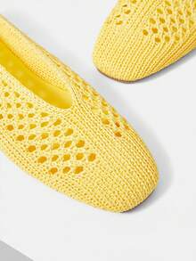 MOTF WOMEN LIGHT YELLOW HOLLOW OUT SQUARE TOE FLATS SPRING SHOES - Light yellow - View 6