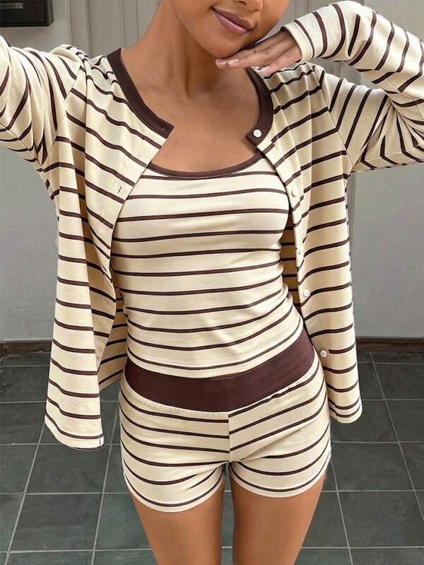 Tween Girls 2pcs/Set Casual, Versatile, Everyday, And Three Pieces Mini Set For Seasonal Transitions: Cardigan, Fitted Tank Top, And Loose Shorts