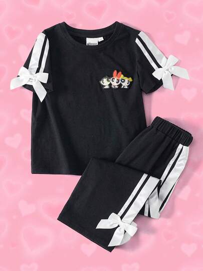 THE POWERPUFF GIRLS X SHEIN Conjunto casual diario para niña joven con camiseta de manga corta con estampado de dibujos animados y lazo decorativo y pantalones largos