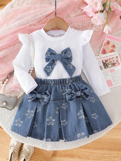 SHEIN Playful Pals Baby Girl Sweet 2-Piece Set, Spring/Autumn Knitted Ribbed Flutter Sleeve Round Neck Top & Floral Pleated Short Skirt With Bow, Cute Sweet Outfit For Baby Girls, Fresh And Gentle Daily Wear, Comfortable For Outdoor Play And Casual Outfits