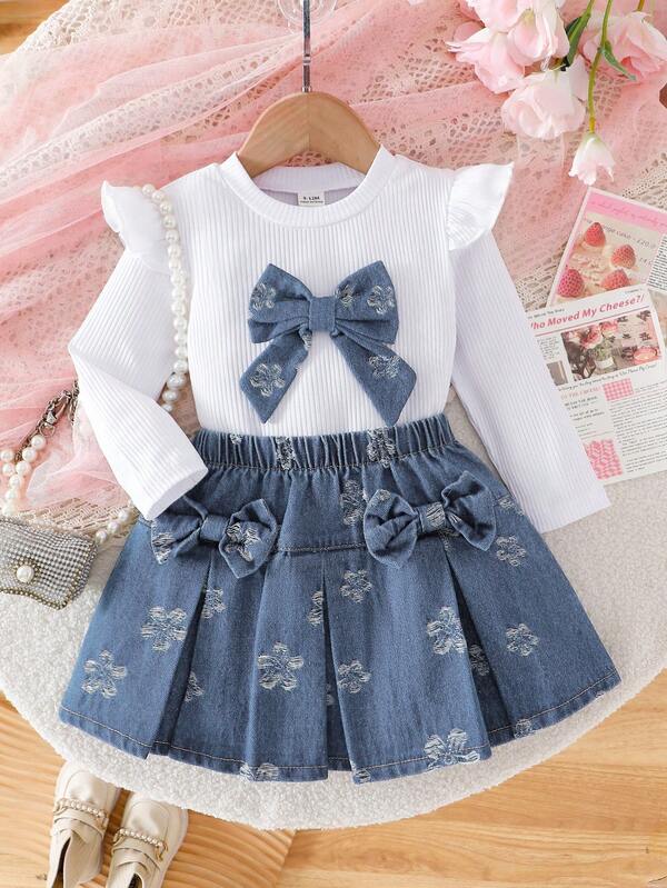 SHEIN Playful Pals Baby Girl Sweet 2-Piece Set, Spring/Autumn Knitted Ribbed Flutter Sleeve Round Neck Top & Floral Pleated Short Skirt With Bow, Cute Sweet Outfit For Baby Girls, Fresh And Gentle Daily Wear, Comfortable For Outdoor Play And Casual Outfits