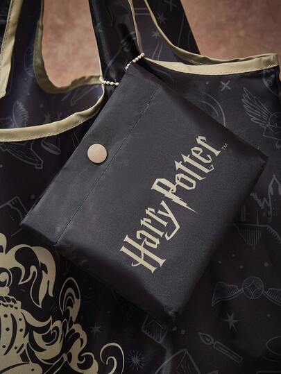 HARRY POTTER X SHEIN Borsa tote pieghevole in poliestere con stampa stemma universitario, design compatto pieghevole per la spesa, commissioni quotidiane e uso in viaggio, spaziosa e resistente