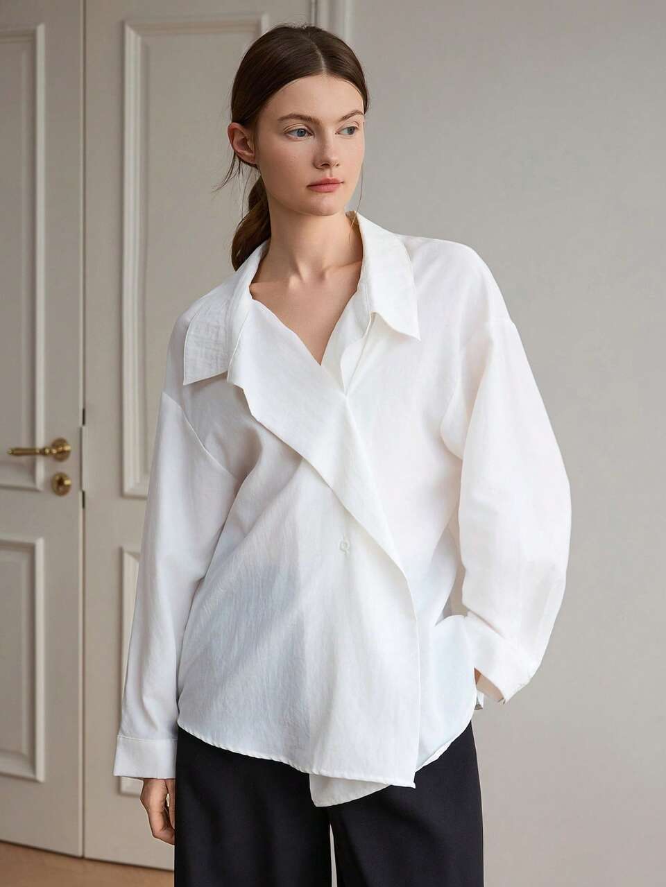 Women's Loose Casual White Solid Color Asymmetric Collar Long Sleeve Shirt Fall