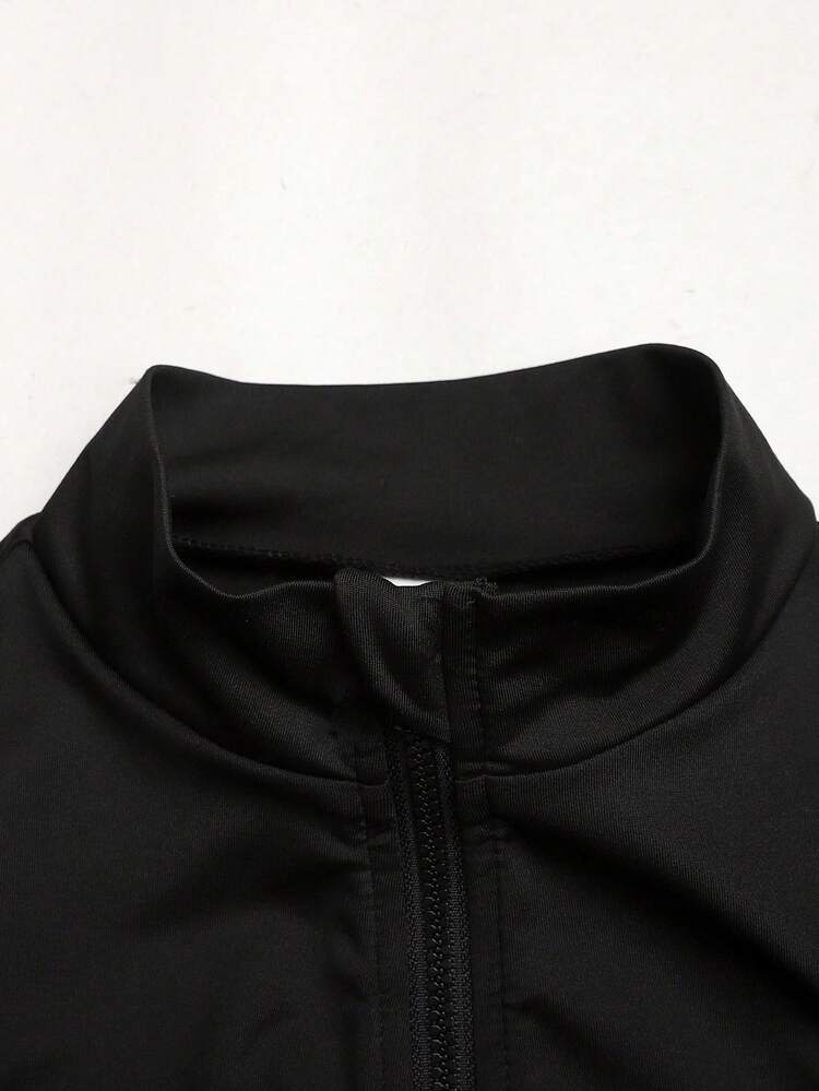 SHEIN Setelan Olahraga 3 Potong untuk Anak Perempuan Remaja: Kaos Lengan Panjang Kerah Tinggi dengan Resleting, Tank Top, dan Legging Bersepeda, Pakaian Musim Gugur/Dingin untuk Anak Perempuan Remaja - Hitam - View 6