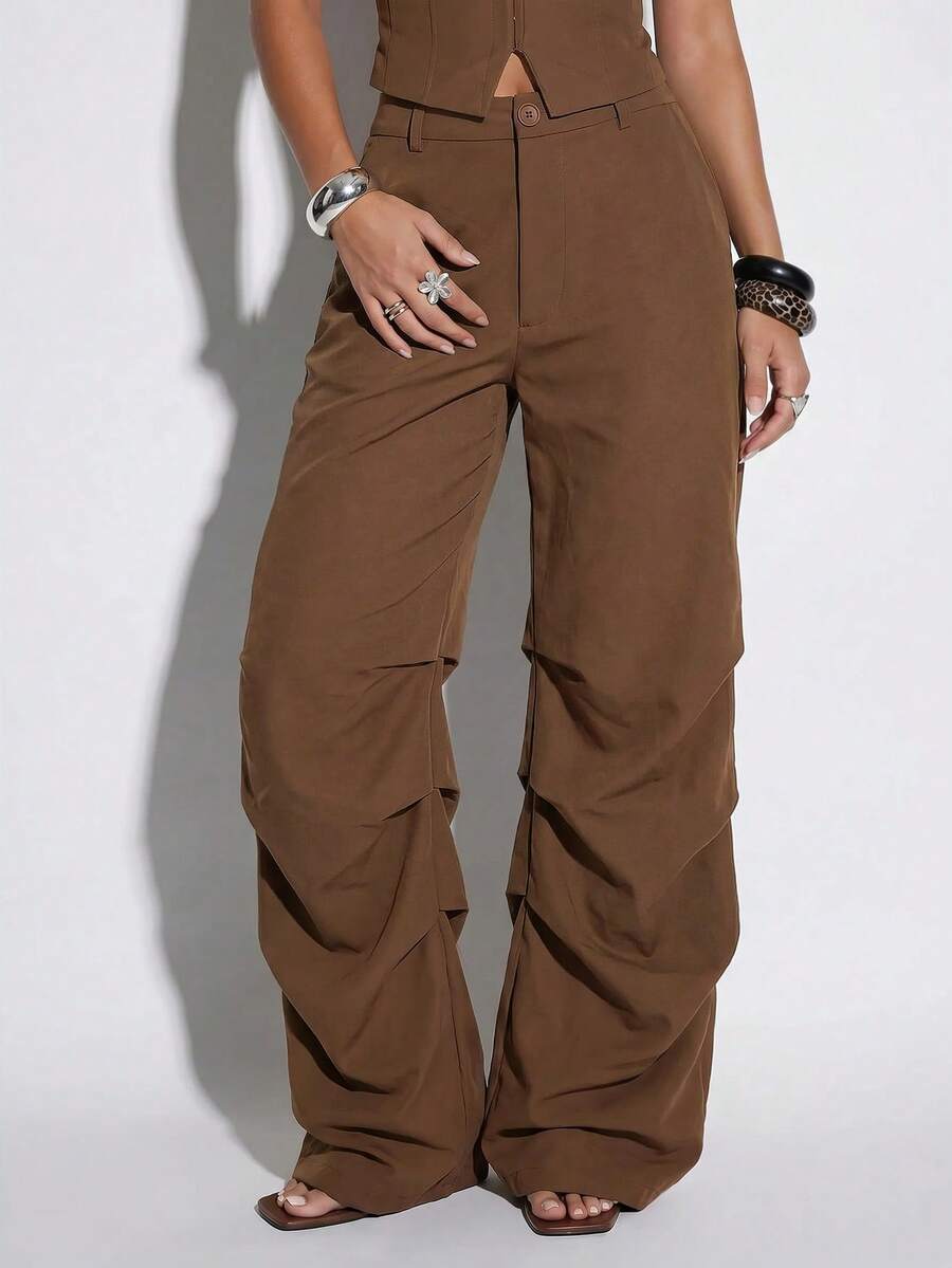 Normani Pantalon long décontracté polyvalent pour femme avec boutons, poches et plis - Tabac - Voir 1