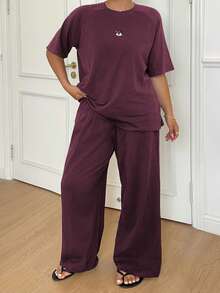 Dazy Plus Minimalist Cute Cartoon Print Raglan Sleeve Loose Fit Loungewear Pajama Set For Women, Spring/Summer, Plus Size - Red Violet - View 4