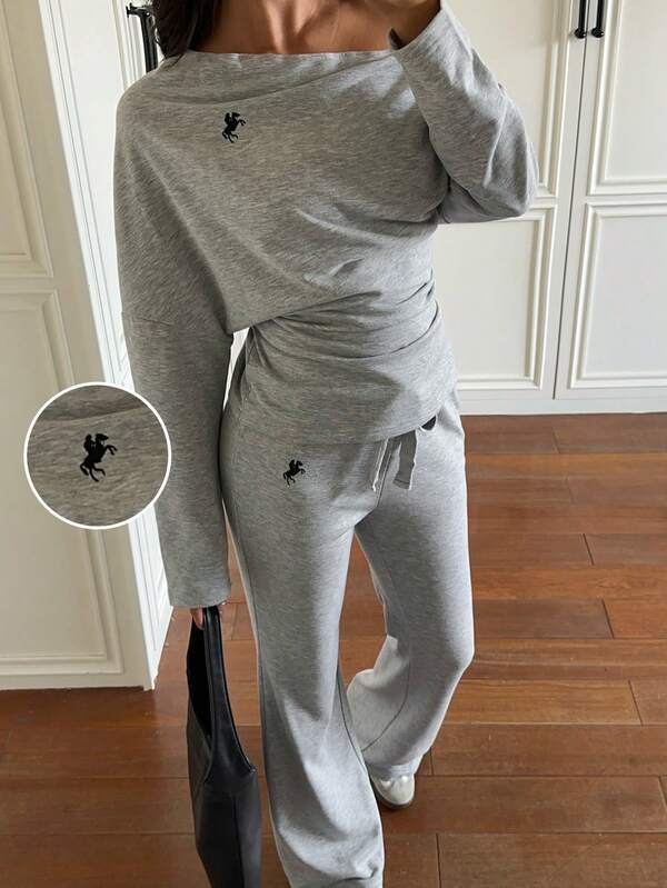 SHEIN EZwear Women's Knight Graphic Asymmetrical Shoulder Long Sleeve Top And Pants Casual Daily Set