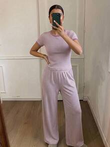 DAZY 2件組女款條紋修身短袖T恤與直筒長款睡褲居家服套裝 - 紫色 - 查看 5