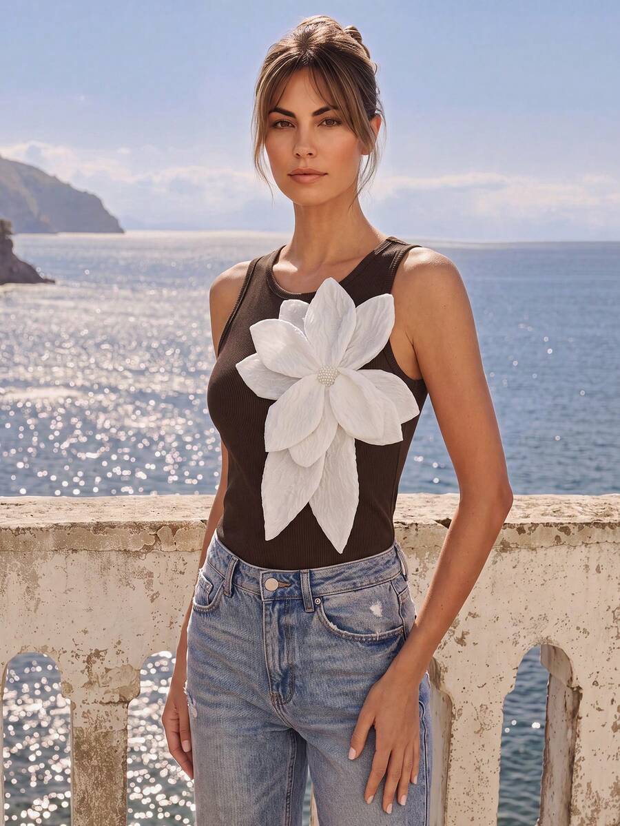 SHEIN Rosurelle 女士时尚休闲大号花卉印花修身背心 - 咖啡棕 - 查看 1