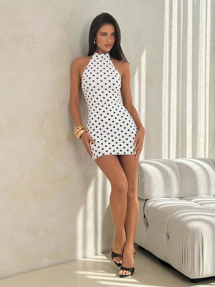 SHEIN ICON Đầm mini nữ gợi cảm họa tiết chấm bi hở lưng cổ yếm cho mùa hè - trắng - Xem 4