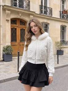 SHEIN MOD Chaqueta con capucha de manga larga con patrón de corazón y ribete esponjoso para mujer, para otoño e invierno, brunch, boda de otoño, homecoming, años 90, chaquetas casuales con contraste esponjoso con cremallera y manga regular para uso diario casual - Blanco - Ver 7