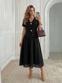 Miaspire Atasan Lengan Pendek Leher V dengan Rok Panjang Modis Berbahan Chiffon - Hitam - View 1
