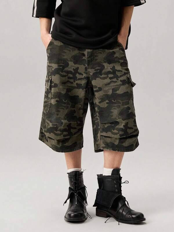 Vaulklash Retro Dark Green Leopard Print Cargo Shorts,Loose Straight Leg Streetwear With Multiple Pockets,Letter & Music Note Graphic Summer City Break Casual