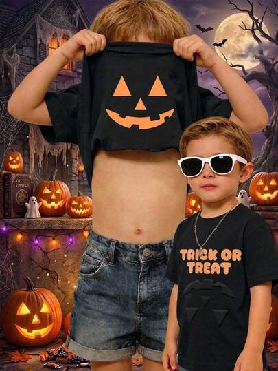 SHEIN This Comfortable And Stylish Boys' Short Sleeve Knit T-Shirt Features A Fun Spider Cartoon Print, Round Neck Design, And Loose Fit, Making It Perfect For School, Casual Wear, Vacations, Sports, And Spring/Summer. It's Also A Perfect Halloween Gift.