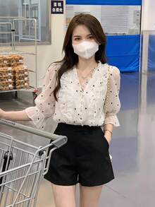Bijouette 女款波點圖案喇叭袖荷葉邊時尚襯衫 - 黑與白 - 查看 13