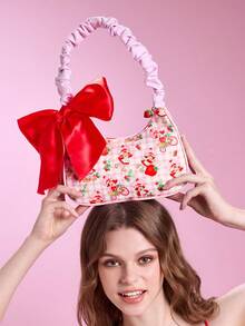 Strawberry Shortcake X SHEIN Tas Selempang Motif Gadis Stroberi dengan Tali Bergelombang & Dekorasi Pita, Tas Bahu Kotak-kotak Lucu untuk Penggunaan Sehari-hari - Berwarna merah muda - View 4