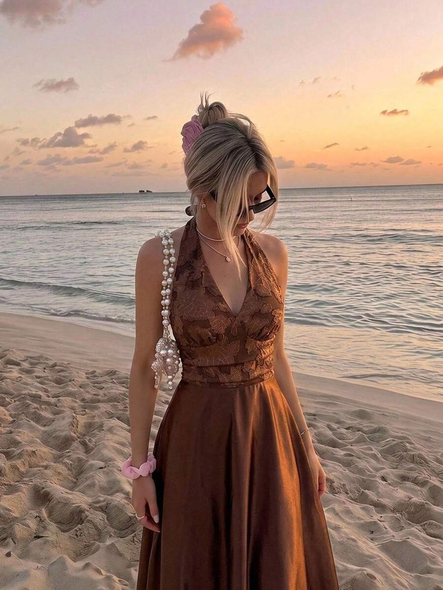 SHEIN MOD 女款花卉百褶優雅性感熱帶掛脖中長洋裝,棕色條紋花卉夏日海灘度假風 - 棕色 - 查看 1