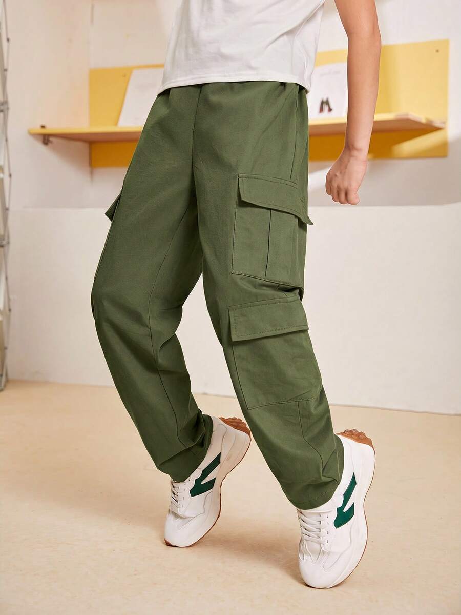 SHEIN بنطال كارغو أخضر جيشي بجيوب جانبية بغطاء للفتيان المراهقين بأسلوب رياضي كاجوال - أخضر عسكري - مشاهدة 1