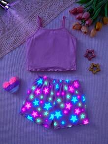 SHEIN [4套隨機，2件裝] 兒童少女卡通獨角獸印花緊身短袖短褲睡衣套裝，UV光下螢光發光，貼身剪裁 - 粉色 - 查看 8