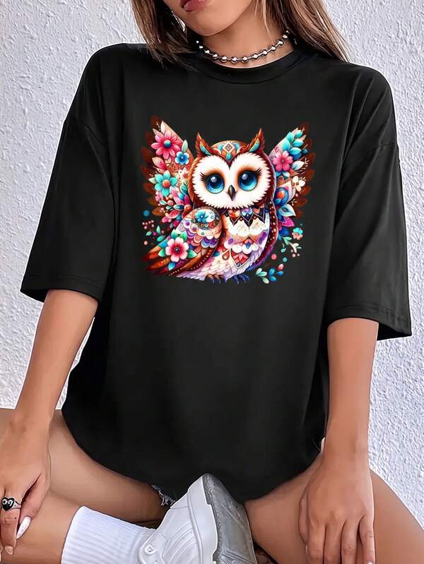Camiseta femenina de manga corta con cuello redondo, tejido ligero y cómodo, corte versátil ideal para uso diario, salidas y combinaciones sencillas en temporada cálida