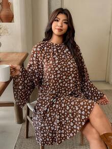 SHEIN Frenchy 女款大尺碼碎花喇叭袖洋裝，適合日常穿著與通勤 - 棕色 - 查看 2