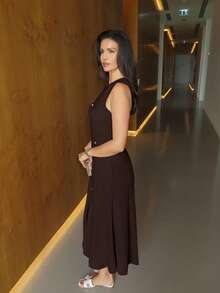 MDEdit Women's Dark Brown Autumn Elegant Office Sleeveless Round Neck Textured Knitted Long Dress,Metal Buckles Flap Decor Open Placket Hip Fishtail Summer - Coffee Brown - View 4
