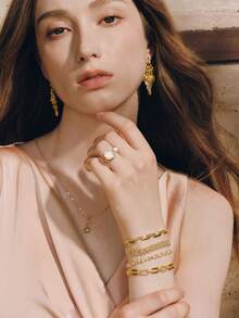 Opalesca Fashion Light Luxury Bracelet - Yellow Gold - View 3