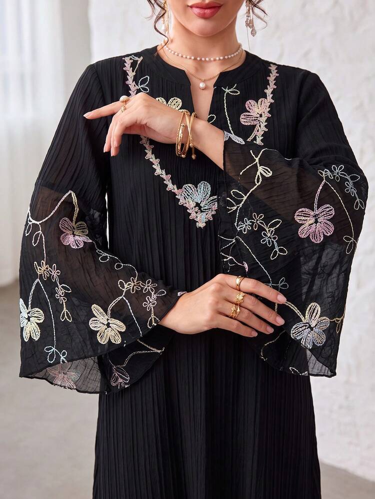 Yasmyna Soft Pink Embroidered Patchwork Textured 3/4 Sleeve Full Skirt Elegant Romantic Women's Date Dress - Black - View 2