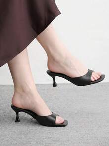 CUCCOO BIZCHIC 女款方頭低跟拖鞋，氣質露趾涼鞋，日常休閒通勤鞋款高跟設計 - 黑色 - 查看 1