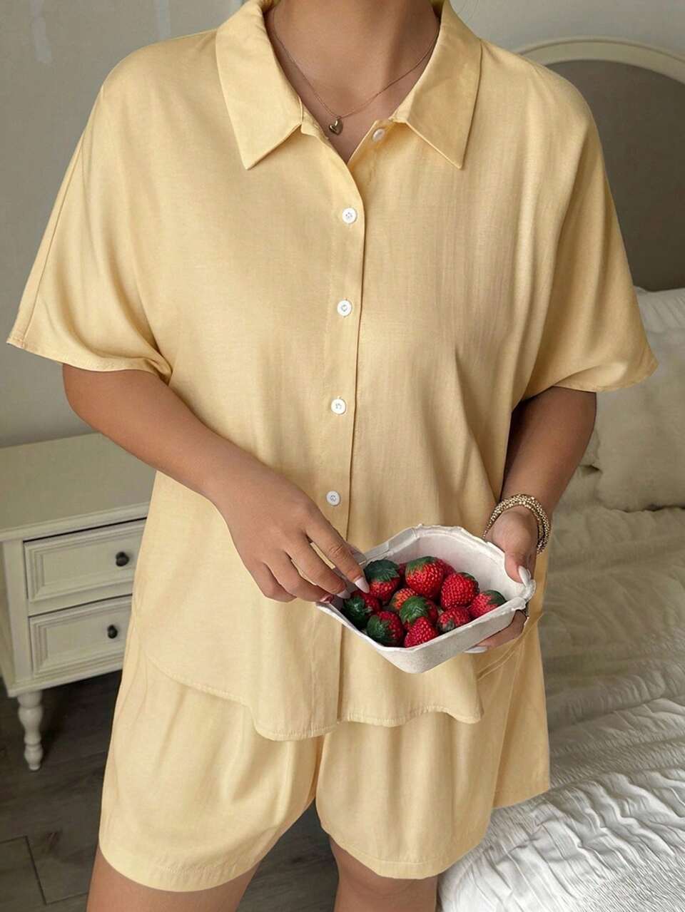 Dazy Plus Solid Color Casual Loose Pajama Top Short Sleeve Satin Fabric Elastic Waist Shorts Spring Summer Plus Size Women Blue Pajama Set