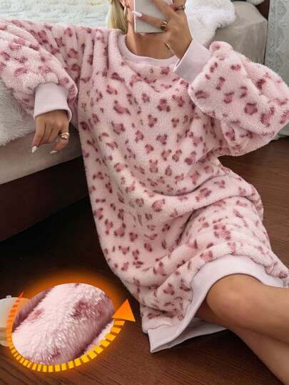 DAZY Women's Leopard Print Fuzzy Warm Nightgown