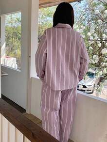 Dazy Plus 2pcs/Set Pakaian Santai Wanita Ukuran Besar Warna Ungu Motif Garis-garis Lucu, Atasan Lengan Pendek Longgar & Celana Panjang Piyama, Musim Semi/Panas - Purple - View 5