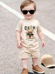 SHEIN Playful Pals 男婴两件套服装，可爱小熊印花短袖T恤搭配简约短裤，适合夏季外出穿着 - 杏色 - 查看 1