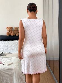 Napfluff CURVE Napfluff CURVE Regata Casual Plus Size Feminina com Poá, Laço e Renda, Roupa de Descanso e Camisola - Rosa chiclete - Visão 2