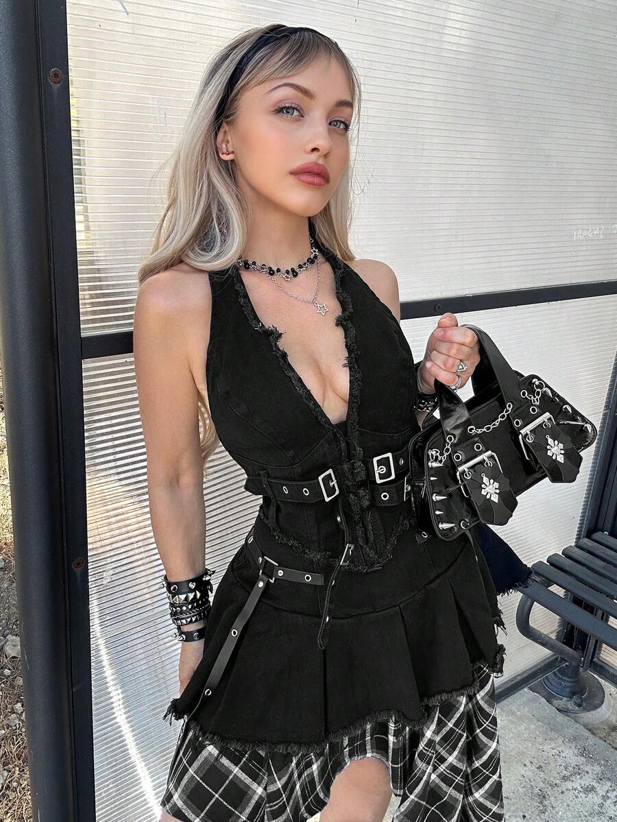 Grunge Punk ROMWE X Lorella 春夏嘉年華派對休閒黑色丹寧拼接格紋不對稱下擺掛脖流蘇牛仔洋裝 - 彩色 - 查看 1