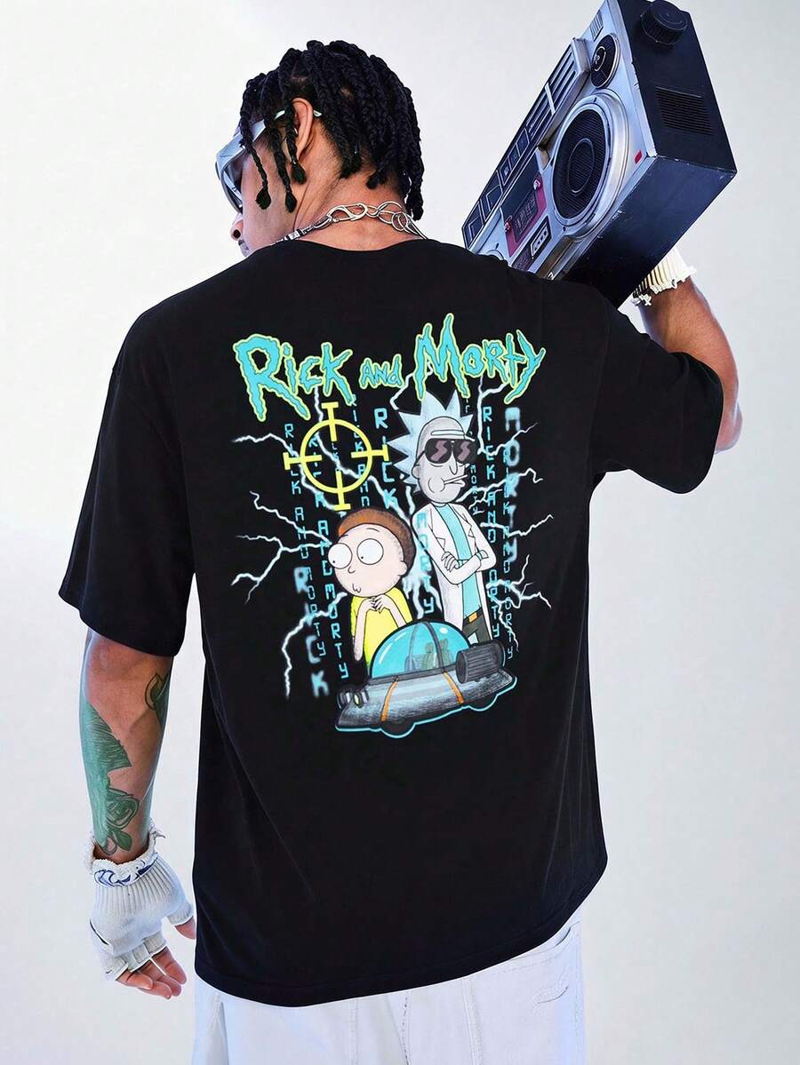 Rick and Morty X SHEIN 男士科幻字母图案印花圆领短袖T恤,适合日常穿着,夏季 - 黑色 - 查看 1