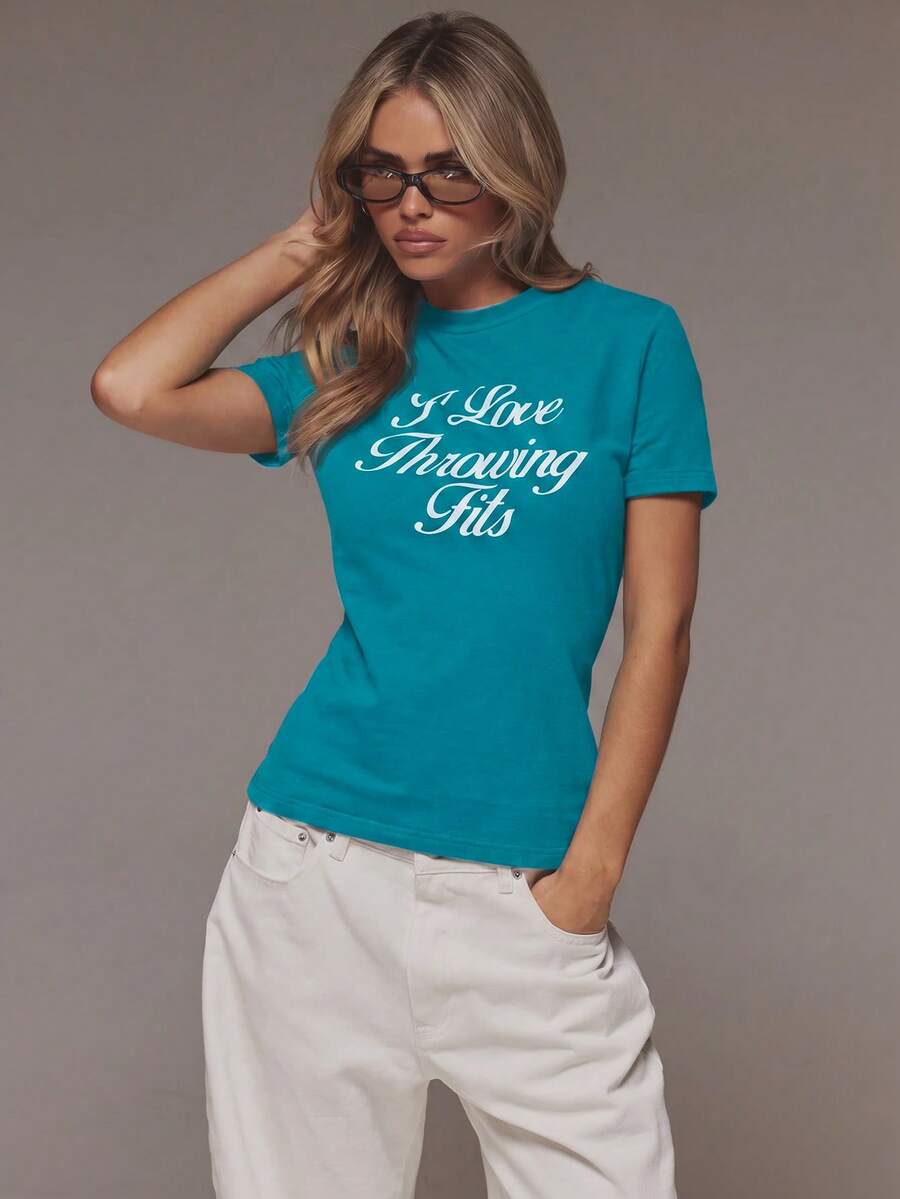 MUSERA 圖案印花「I Love Throwing Fits」粉色圖案 T 恤 口號款 春夏度假節日 伊比薩 優雅休閒 嘉年華 慶典 Y2K - 水鴨藍 - 查看 1