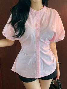 Livesso Blus Wanita Gaya Manis dan Segar, Bahan Pink, Kerah Tegak, Lengan Pendek Mengembang, Pinggang Terikat, Kancing Depan - Putih - View 2