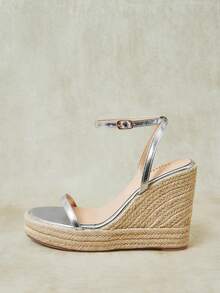 Metallic silver