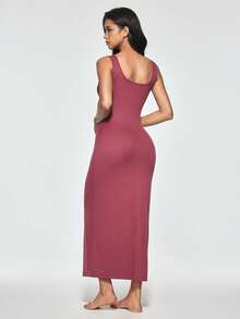 SHAPORA فستان نوم طويل ضيق بياقة على شكل حرف U للنساء باللون الكاكي، 1 قطعة - الأحمر - مشاهدة 2