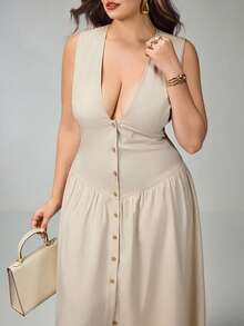 SHEIN Tall CURVE 大码夏季休闲简约深V领前扣腰无袖连衣裙 - 杏色 - 查看 8