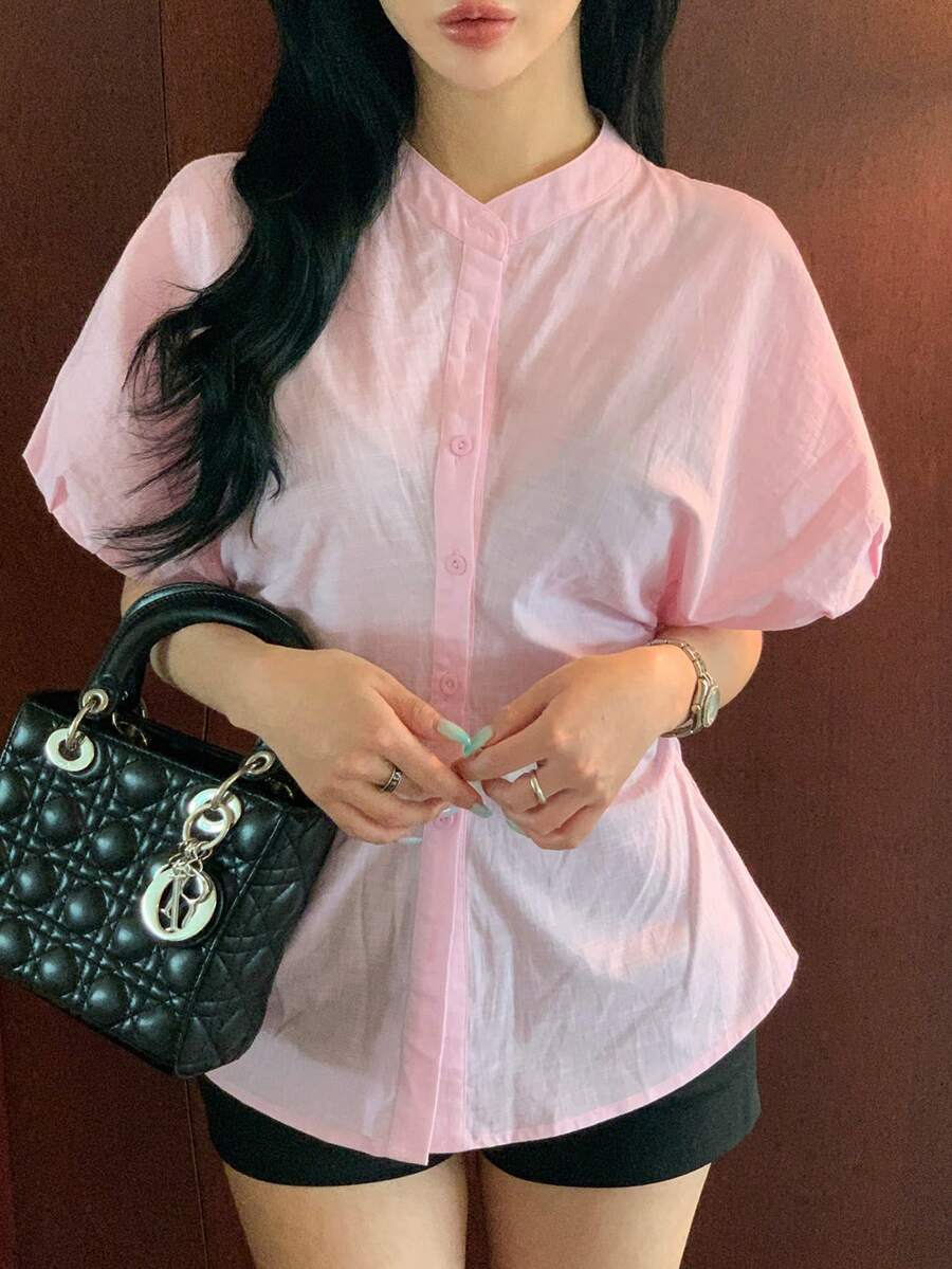 Livesso Blus Wanita Gaya Manis dan Segar, Bahan Pink, Kerah Tegak, Lengan Pendek Mengembang, Pinggang Terikat, Kancing Depan - Putih - View 1