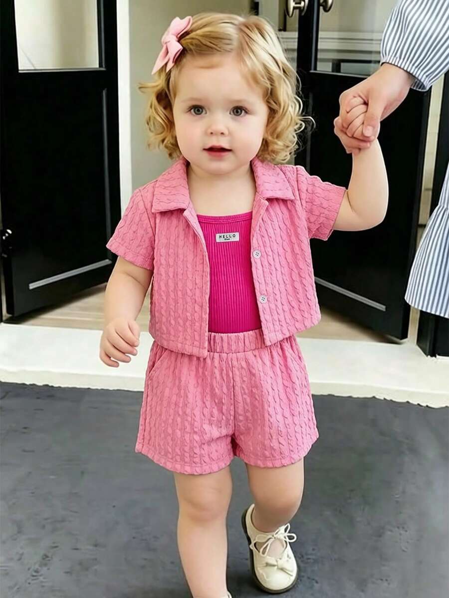 SHEIN Playful Pals 女嬰假日風紋理布料短袖上衣+短褲+吊帶連身衣3件套 - 玫紅色 - 查看 1